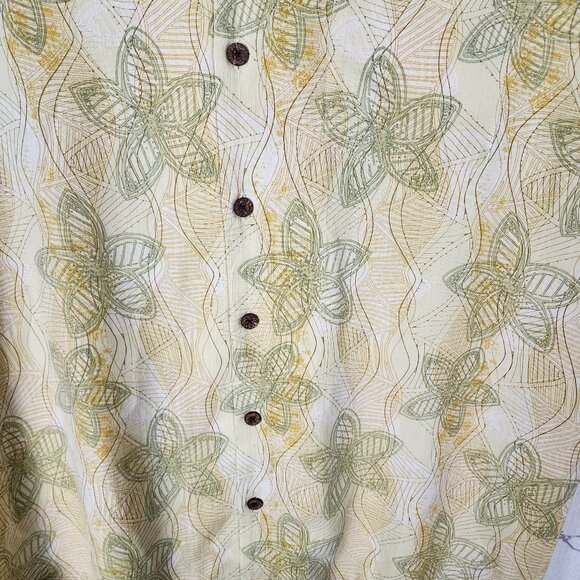 Tommy Bahama Yellow Floral Print 100% Silk Camp Shirt - Picture 2 of 5